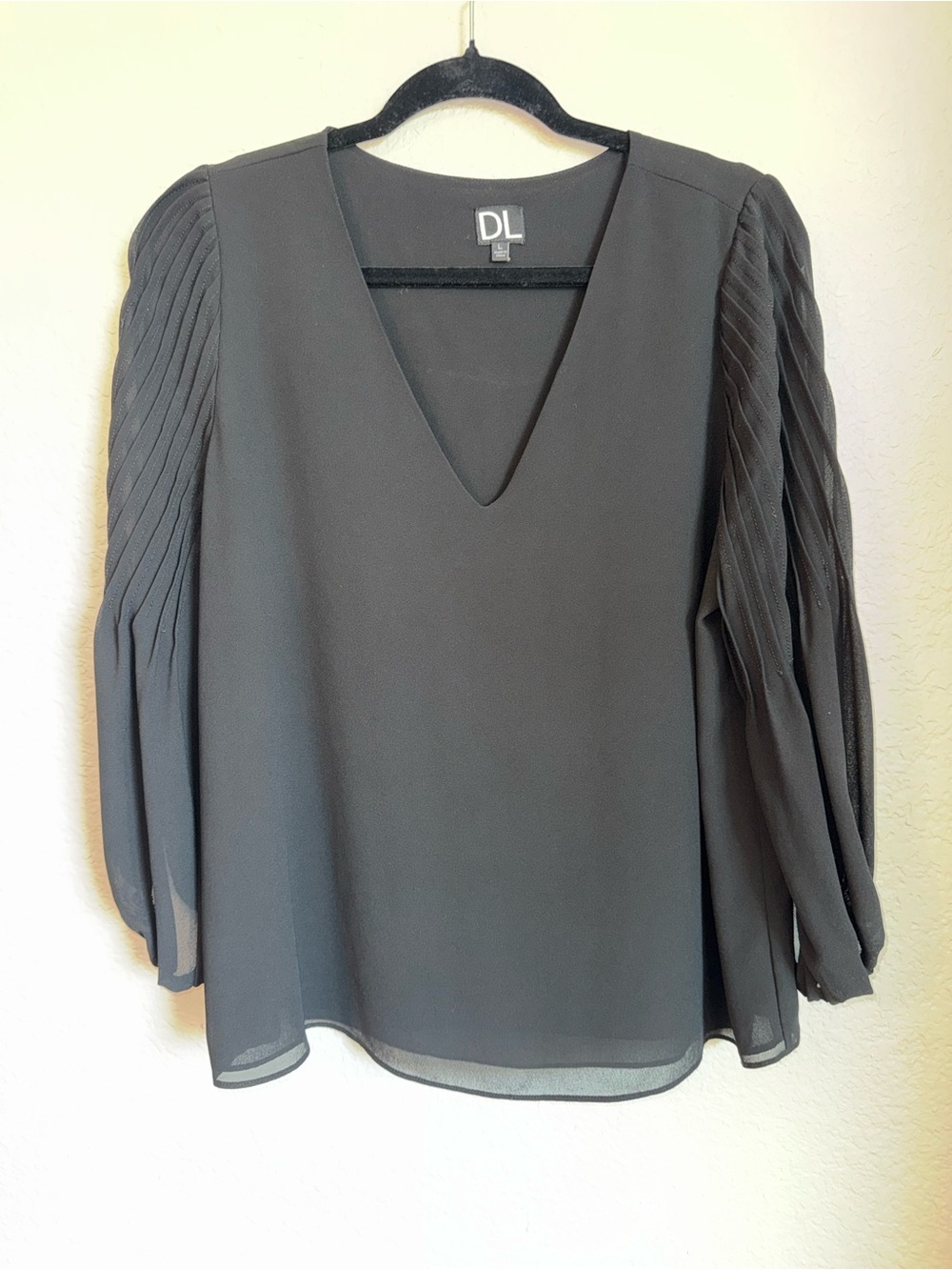 Black V-Neck Pleated-Sleeve Women's Blouse